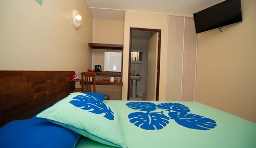 Habitación doble, baño privado