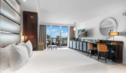Suite junior, 1 cama de matrimonio grande con sofá cama, balcón, vistas a la playa