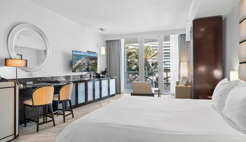 Suite junior, 1 cama de matrimonio grande con sofá cama, balcón, vistas al complejo turístico