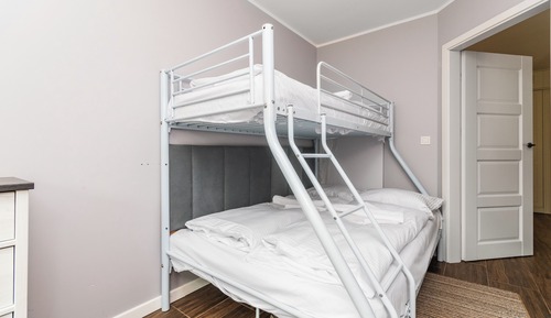 Apartment (48B/3B)