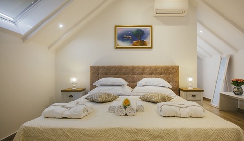 Habitación Deluxe con 1 cama doble o 2 individuales
