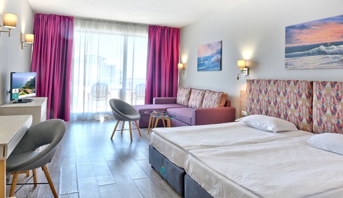 Habitación estándar con 1 cama doble o 2 individuales, vistas al mar