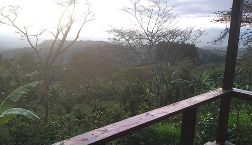 Cabaña panorámica, balcón, vistas a la montaña