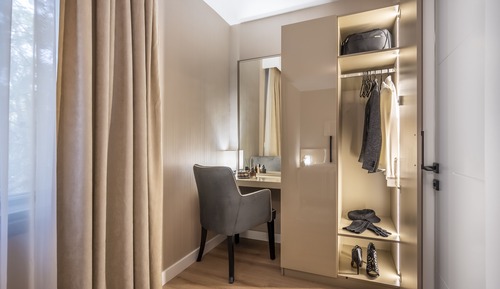 Executive King Suite