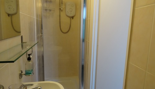 Habitación cuádruple, 2 camas dobles, baño privado