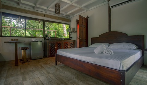 Bungalow Deluxe, 1 cama de matrimonio grande (Corteza)