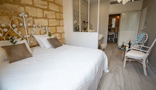 Habitación romántica doble, vistas al patio
