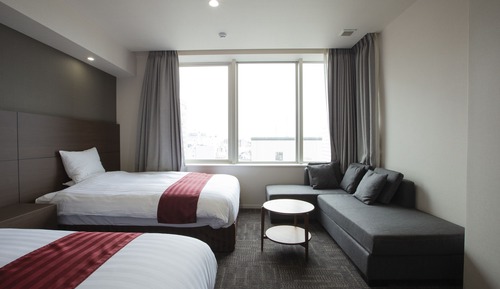 Superior Twin Room