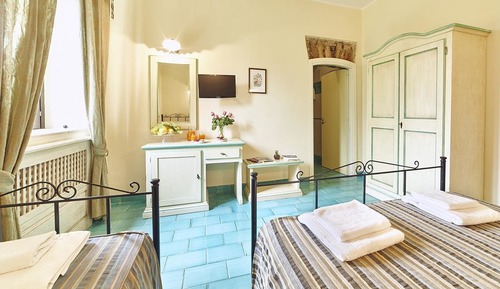Habitación familiar, vistas al jardín