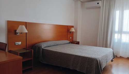 Habitación doble con salón