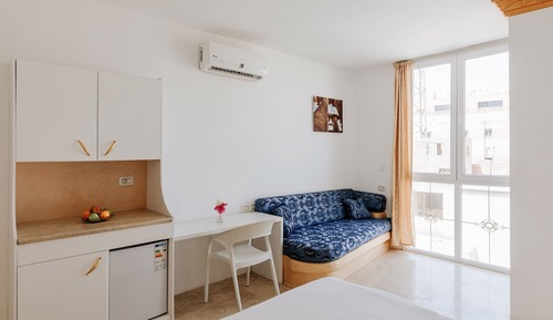 Habitación triple panorámica (2 + 1 room with Pyramids view)