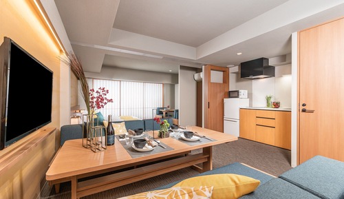 2 Bedroom Apartment for 2 adults only non-smoking
