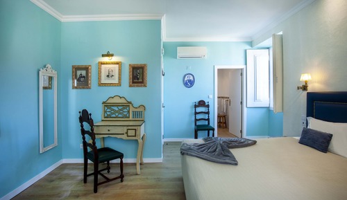 Habitación superior con 1 cama doble o 2 individuales
