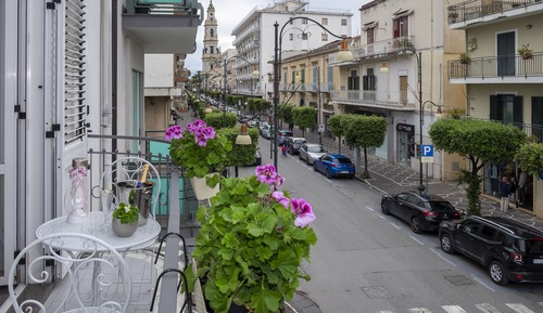 Habitación cuádruple, balcón, vistas a la ciudad
