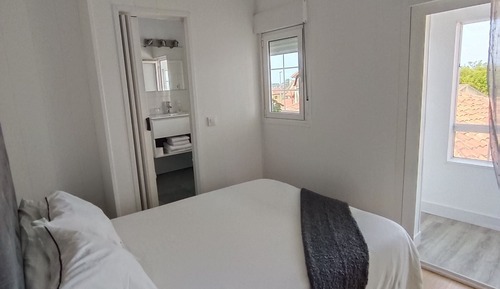 Habitación básica doble, baño privado