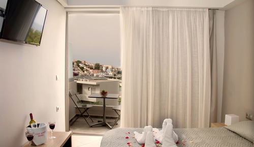 Habitación estándar con 1 cama doble o 2 individuales