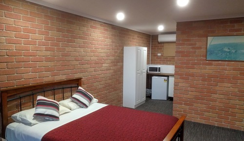 Habitación Deluxe, 1 cama de matrimonio, vistas al patio