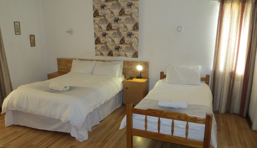 Family Double Room (6)