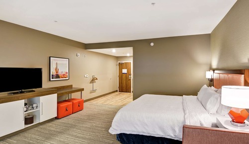 Habitación, 1 cama de matrimonio grande con sofá cama, frigorífico