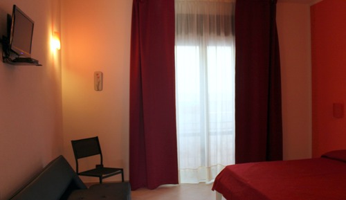 Habitación triple estándar, vistas al jardín