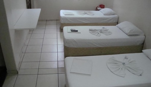 Quarto triplo standard  - com AC