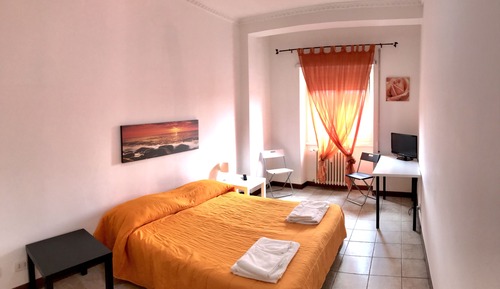 Habitación con 1 cama doble o 2 individuales, baño privado (Penelope)