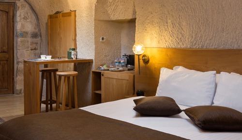 Novelist Family Suite