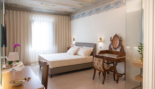 Habitación junior (201)