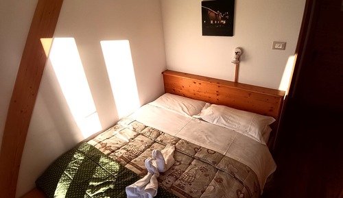 Habitación económica doble, vistas a la montaña