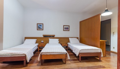 Habitación triple clásica