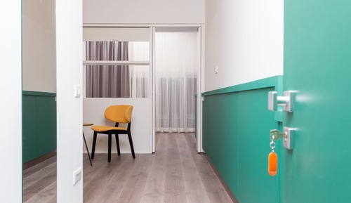 Habitación estándar doble, 1 cama doble, sin ventanas
