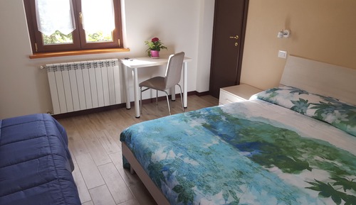 Habitación triple, 1 cama de matrimonio