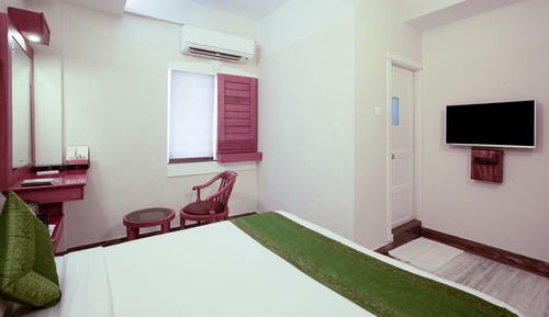 Habitación básica, 1 cama de matrimonio, no fumadores