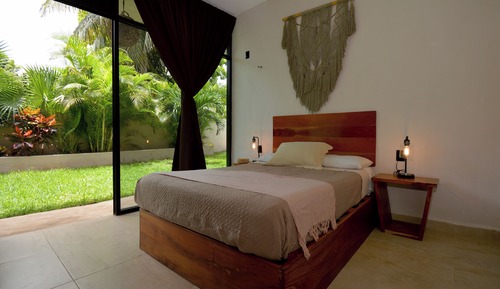 Habitación básica doble, 1 cama de matrimonio, baño privado