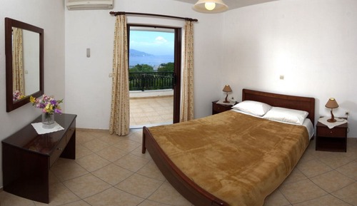 Apartamento, vistas al mar