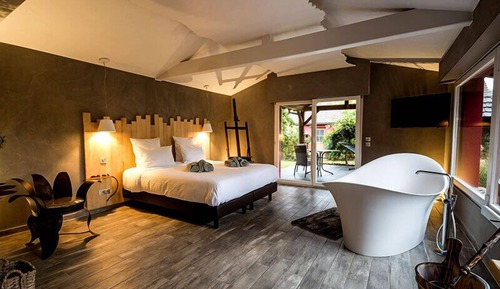 Suite, 1 cama de matrimonio grande, no fumadores, vistas al jardín
