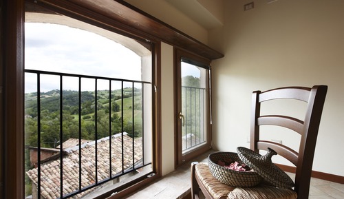 Habitación triple, vistas a la montaña