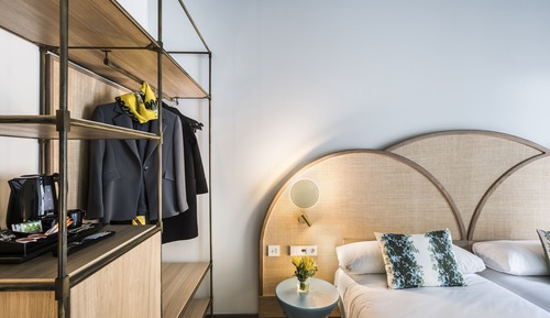 Habitación Deluxe con 1 cama doble o 2 individuales, vistas a la ciudad