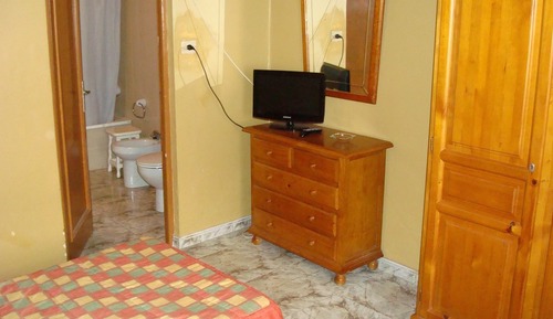 Habitación individual, baño privado