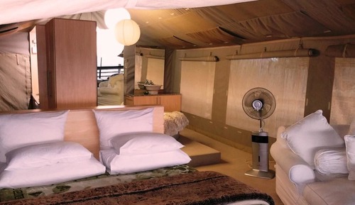 Tienda de lujo, 1 habitación