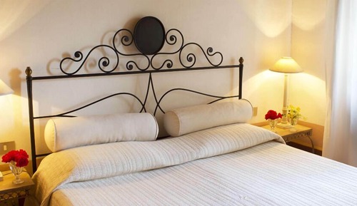Chalet, 1 cama de matrimonio con sofá cama, terraza, vistas al mar (Casetta del Falco)