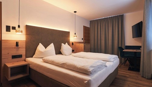 Habitación Deluxe doble, balcón, vistas a la montaña