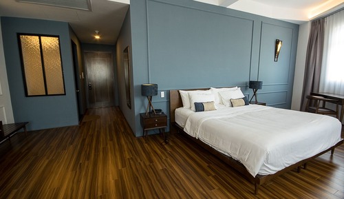 Habitación Deluxe con 1 cama doble o 2 individuales, vistas a la ciudad
