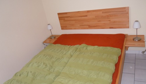 Bungalow Confort, 2 habitaciones, no fumadores, vistas al jardín (Bungalow 3)