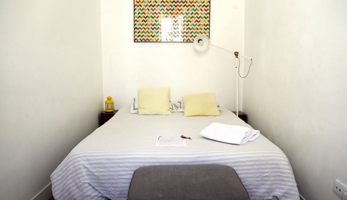 Habitación doble, baño compartido (Sunny)