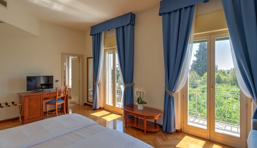 Habitación Deluxe con 1 cama doble o 2 individuales