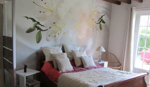 Habitación doble, 1 cama de matrimonio, baño privado, vistas al jardín (Lucie)
