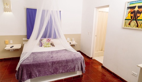 Habitación clásica, 1 cama de matrimonio, vistas a la piscina (no A/C)