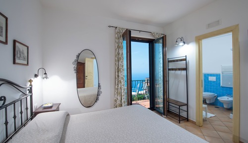 Habitación doble superior, 1 cama doble, no fumadores, vistas al mar