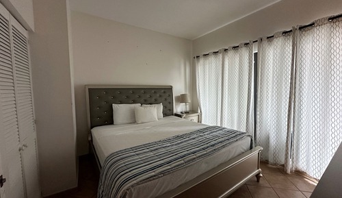 Apartamento superior, varias camas, no fumadores, planta baja